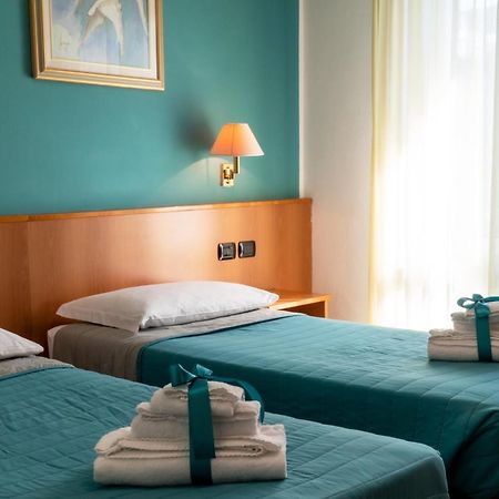 Hotel Alisei Линьяно-Саббьядоро Экстерьер фото