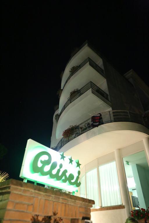 Hotel Alisei Линьяно-Саббьядоро Экстерьер фото